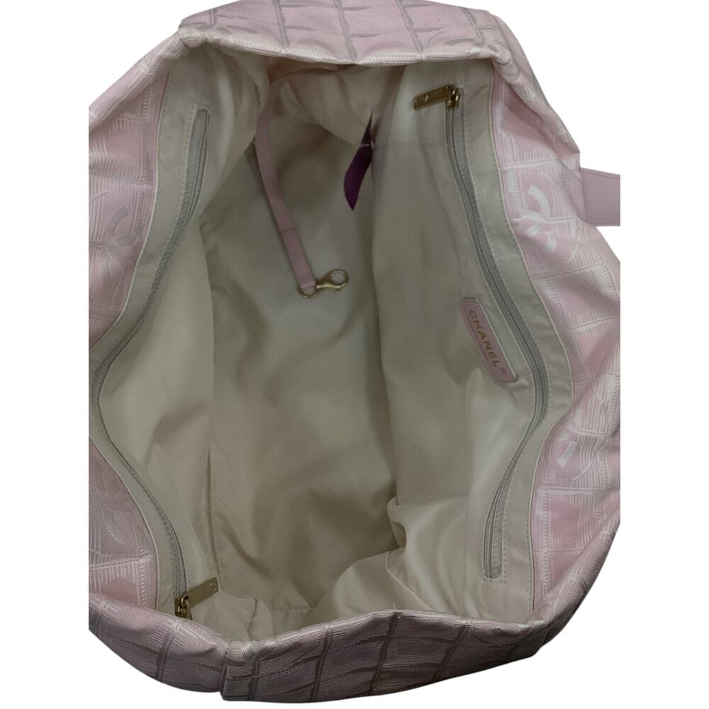 Vintage Chanel Pink Tote - Picture 5 of 6